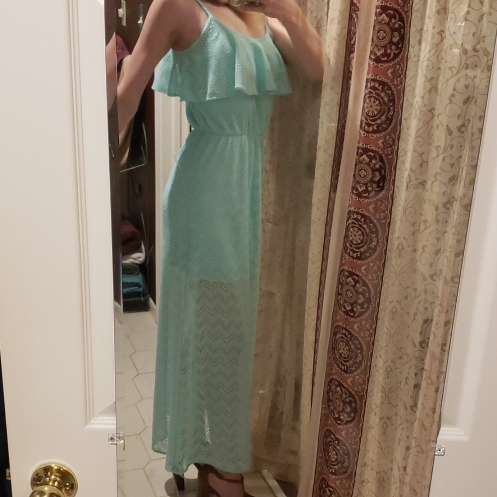 Fresh Spring Dress - Picture 3 of 6